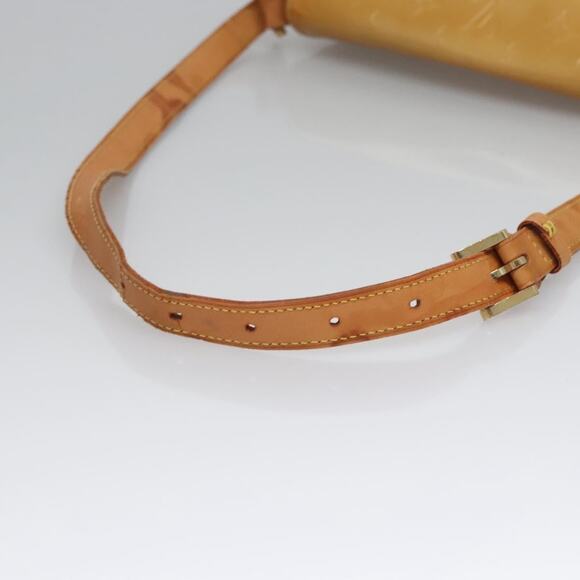 LOUIS VUITTON Monogram Vernis Thompson Street Bag Beige M91301 - Picture 7 of 13
